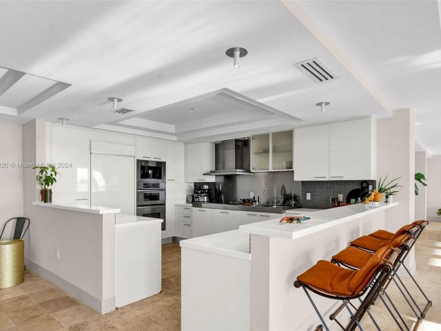 Apartment for sale  Unit #PH C & PH D - photo 5359171