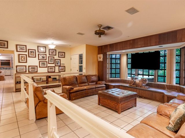 Home for sale at 6000 SW 118th Ave - photo 5213489