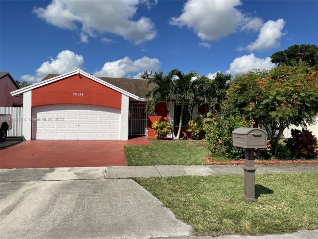 Home for sale at 20124 SW 124th Pl - photo 4498870