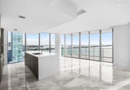Apartment #1402 at Biscayne Beach