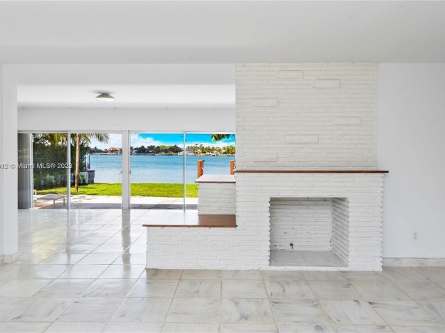 Home for rent at 1275 N Biscayne Point Rd - photo 4530511
