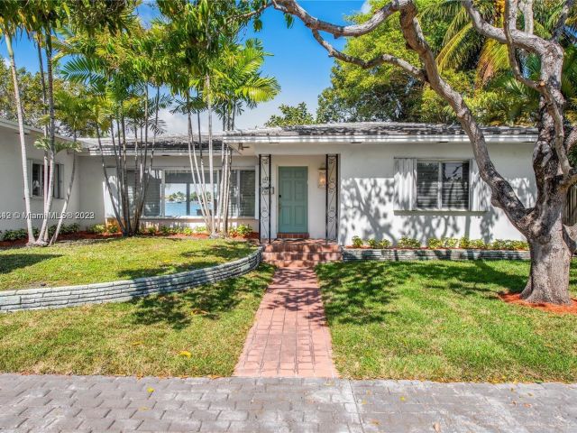 Home for rent at 1275 N Biscayne Point Rd - photo 4530513