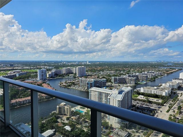 Apartment for sale  Unit #3608 - photo 6587278