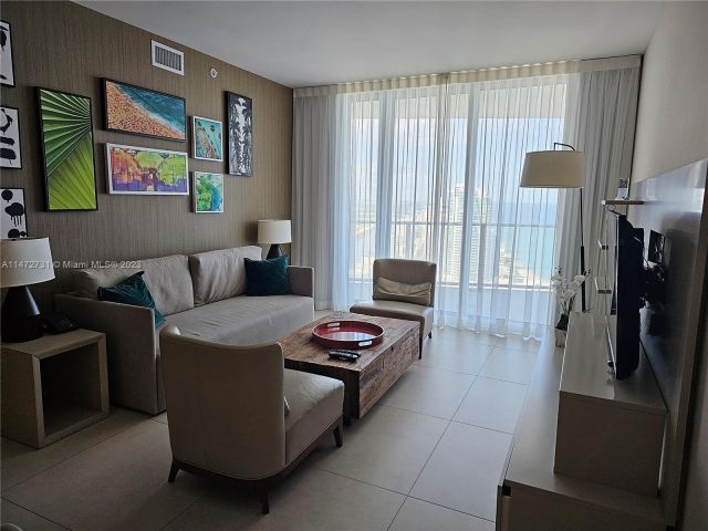 Apartment for sale  Unit #3608 - photo 6587293