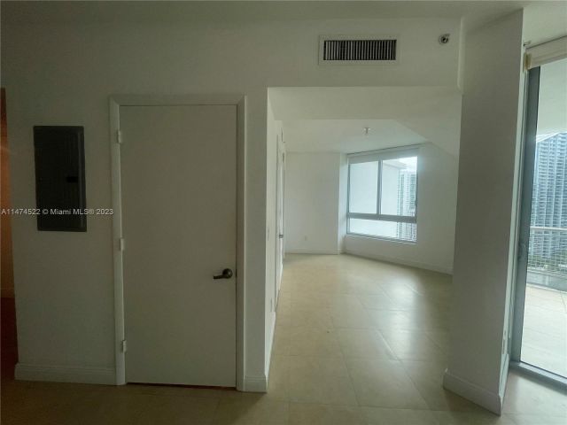Apartment for sale  Unit #3210 - photo 4555226