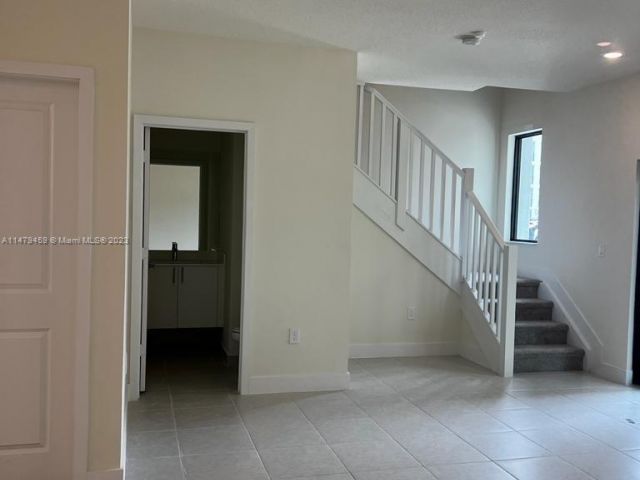 Home for rent at 4263 NW 83rd Path - photo 5233829