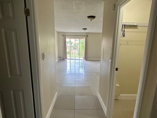 Home for rent at 17911 NW 68 AVE M209 - photo 4854606