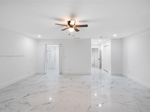 Home for sale at 2101 NW 14th Ave - photo 4654913