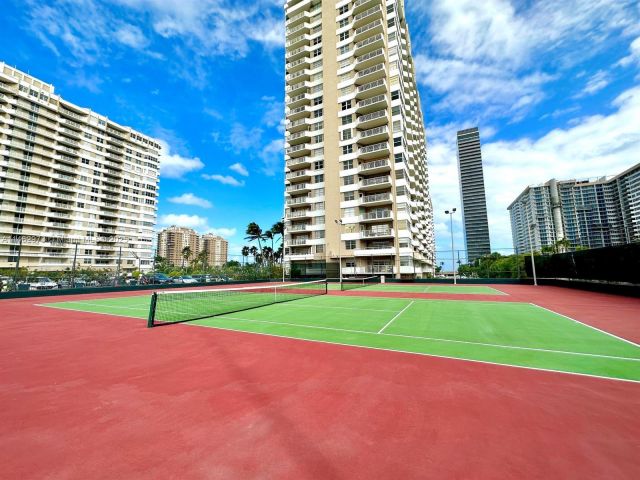 1-bedroom condo for sale in Hallandale Beach - 1965 S Ocean Dr 11C - MondialRealty
