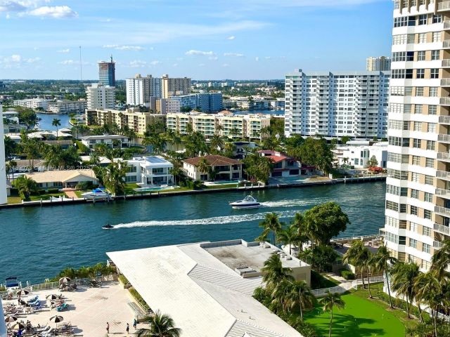 1-bedroom condo for sale in Hallandale Beach - 1965 S Ocean Dr 11C - MondialRealty