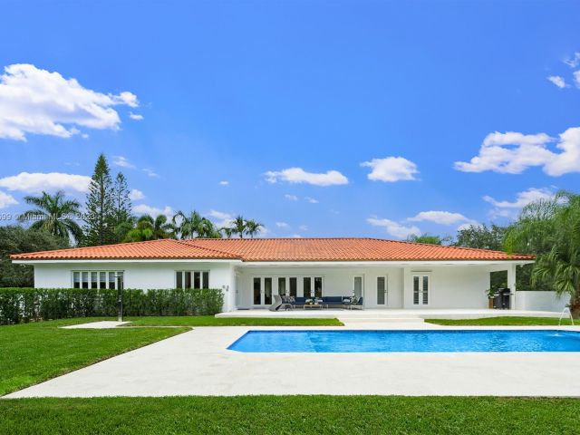 Home for sale at 690 Solano Prado - photo 4626660
