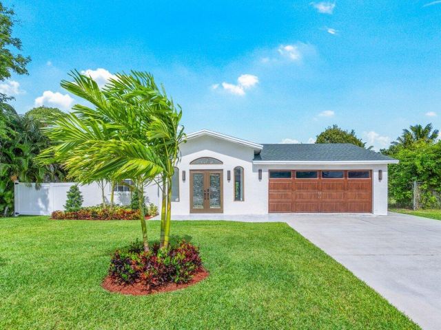 Home for sale at 311 Gulfstream Drive - photo 4647177
