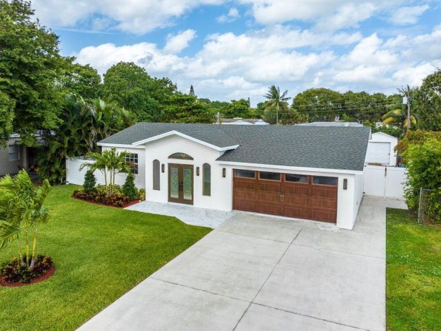 Home for sale at 311 Gulfstream Drive - photo 4647180