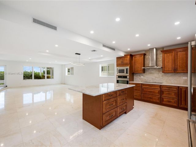 Home for sale at 1807 N Fort Lauderdale Beach Blvd - photo 4681657