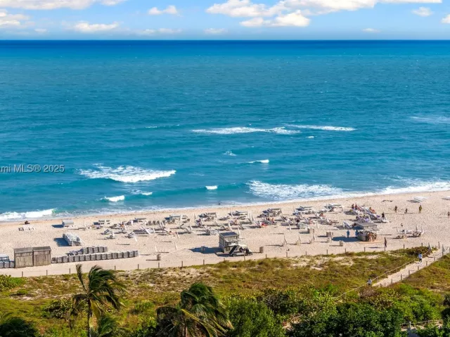 1-bedroom condo for rent in Miami Beach - 102 24th St 1412 - MondialRealty
