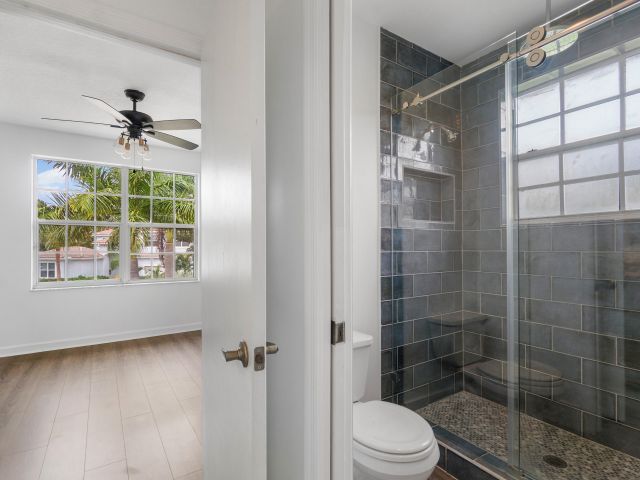 Home for sale at 1650 SW 2nd Avenue - photo 4731129