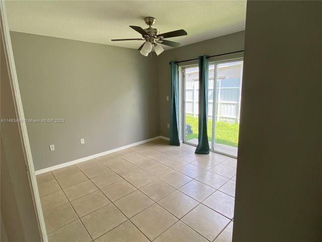 Home for rent at 17136 SW 143rd Pl - photo 4702830
