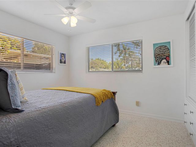 Home for sale at 409 NW 27th St - photo 4767408