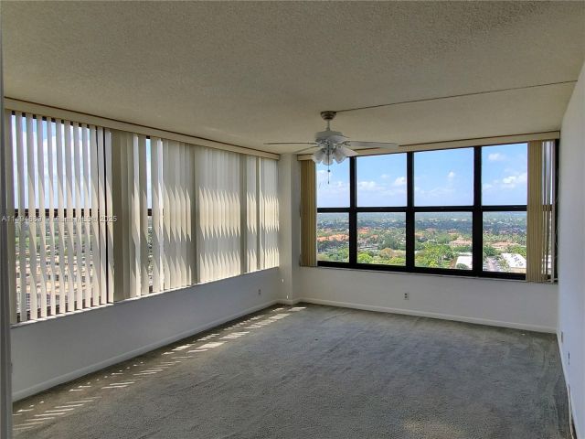 Apartment for sale  Unit # - photo 7432896