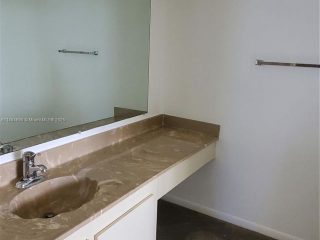 Apartment for sale  Unit # - photo 7432898