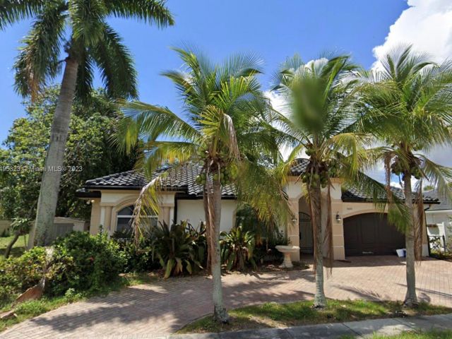 Home for sale at 1660 SW 15th St - photo 4716658