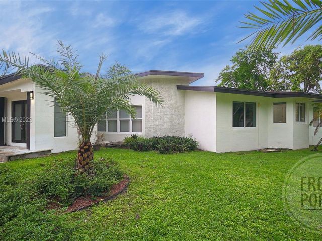 Home for sale at 8540 SW 122nd St - photo 4735901