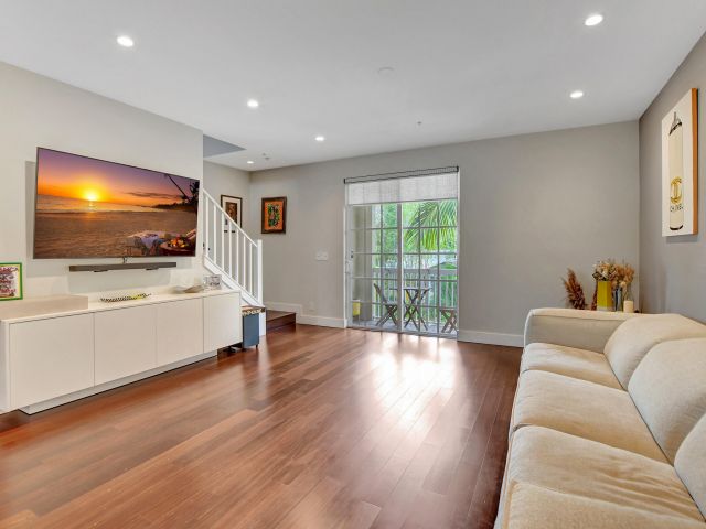 Home for sale at 106 SW 1st Avenue - photo 4743000