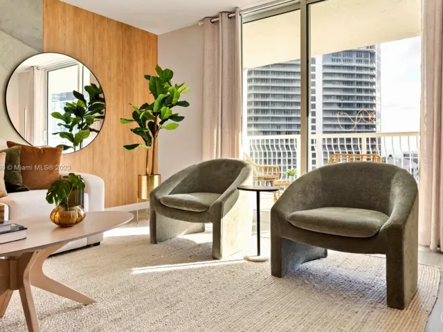 1-bedroom condo for rent in Miami - 1200 Brickell Bay Dr 3619 - MondialRealty