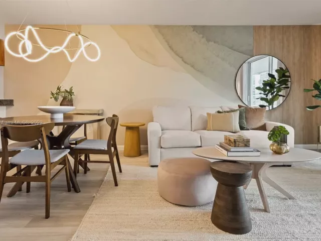 1-bedroom condo for rent in Miami - 1200 Brickell Bay Dr 3619 - MondialRealty