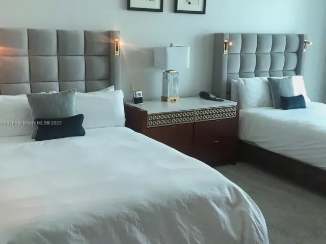 1-bedroom condo for rent in Bal Harbour - 10295 Collins Ave 1216 - MondialRealty