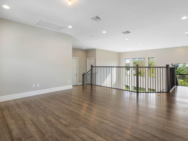 Home for rent at 17185 Ludovica Lane - photo 4772732