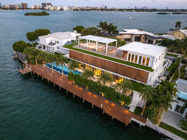 Home for sale at 13390 Biscayne Bay Dr - photo 5404770