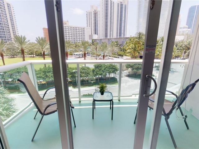 Apartment for sale  Unit #419 - photo 6203788