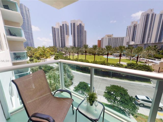 Apartment for sale  Unit #419 - photo 6203800