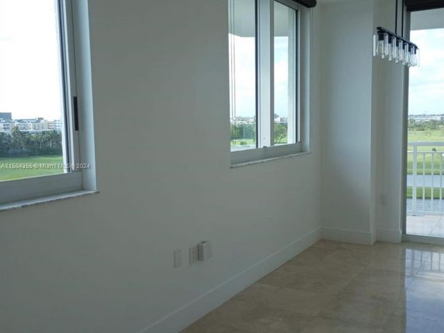 Apartment for sale  Unit #602W - photo 5134509