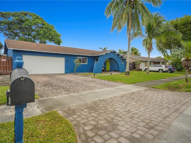 Home for sale at 6730 NW 24th Ter - photo 4779340
