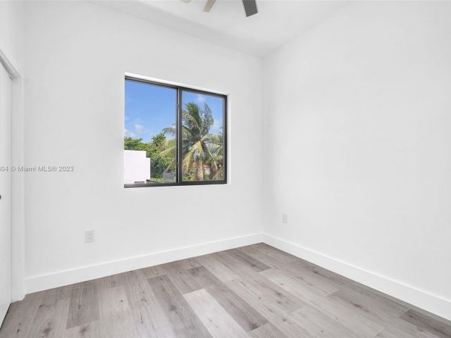 Home for rent at 3112 SW 26th St - photo 4780813