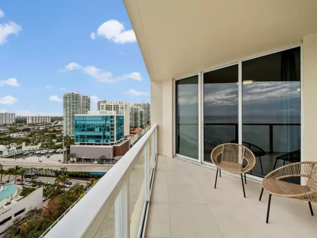 1-bedroom condo for rent in Sunny Isles Beach - 16699 Collins Ave 1710 - MondialRealty