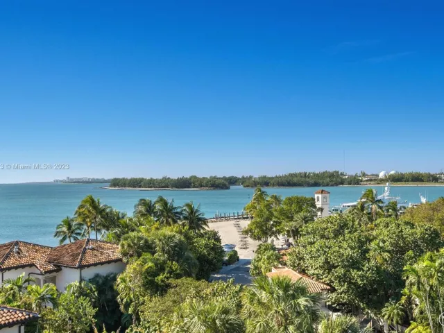 3-bedroom condo for rent in Miami Beach -  - MondialRealty