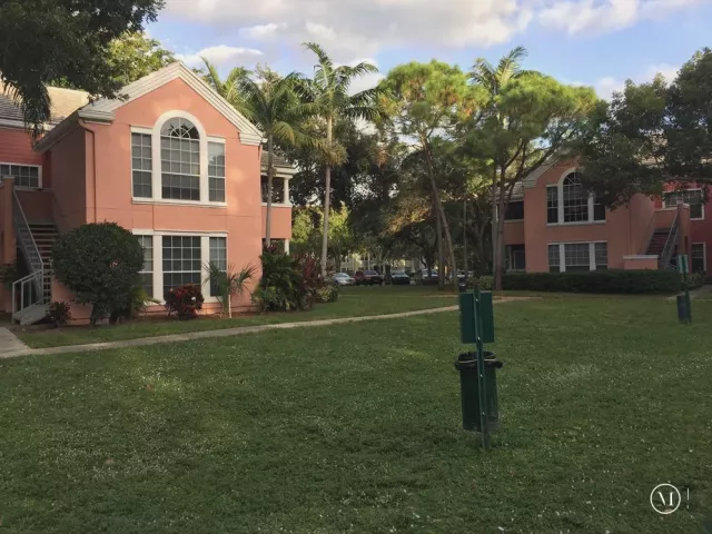 3-bedroom condo for rent in Miami Beach -  - MondialRealty