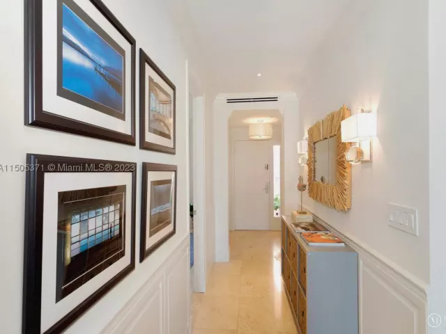 3-bedroom condo for rent in Fisher Island - 19251 FISHER ISLAND DRIVE 19251 - MondialRealty