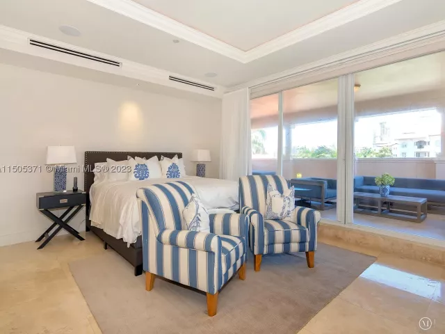 3-bedroom condo for rent in Fisher Island - 19251 FISHER ISLAND DRIVE 19251 - MondialRealty