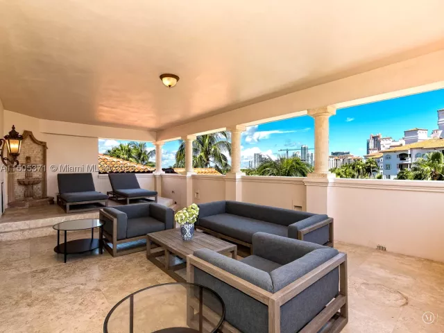 3-bedroom condo for rent in Fisher Island - 19251 FISHER ISLAND DRIVE 19251 - MondialRealty