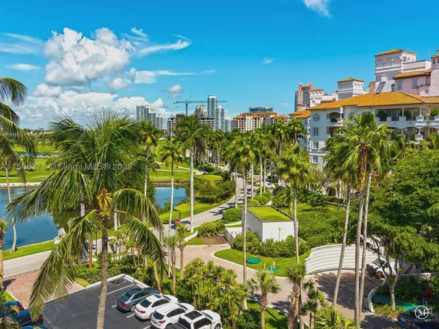 3-bedroom condo for rent in Fisher Island - 19251 FISHER ISLAND DRIVE 19251 - MondialRealty