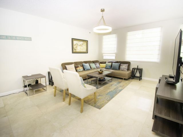 Home for sale at 2069 S Ocean Drive Th 15 - photo 4808752