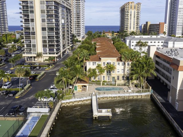 Home for sale at 2069 S Ocean Drive Th 15 - photo 4808756