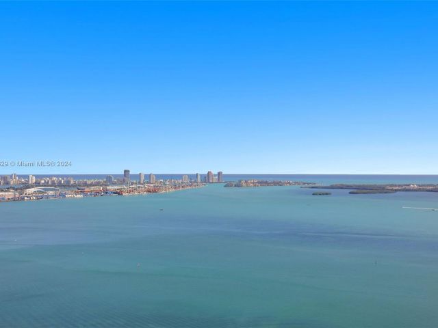 Apartment for sale  Unit #4902 - photo 7293739