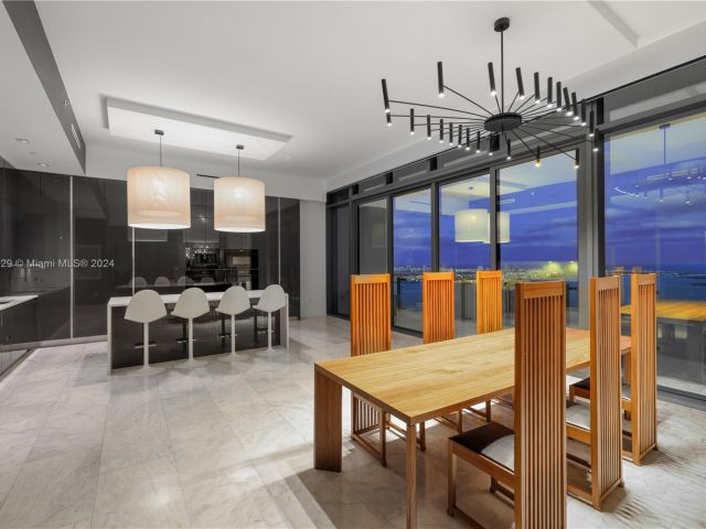 Apartment for sale  Unit #4902 - photo 7293741