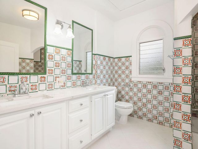 Home for sale at 232 Rugby Road - photo 6208263