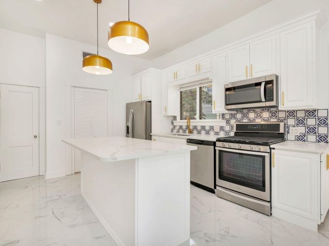 Home for sale at 232 Rugby Road - photo 6208276